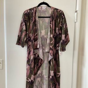 Lularoe “Shirley” coverup